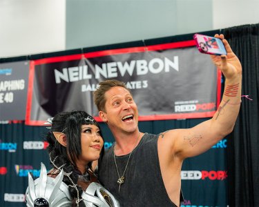 Buy Photo Ops and Select Autos Now